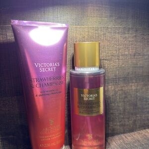 Victoria's Secret Strawberries & Champagne Body Wash - Pink and Gold